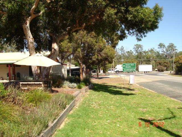 Tooleybuc Country Roads Motor Inn Esterno foto